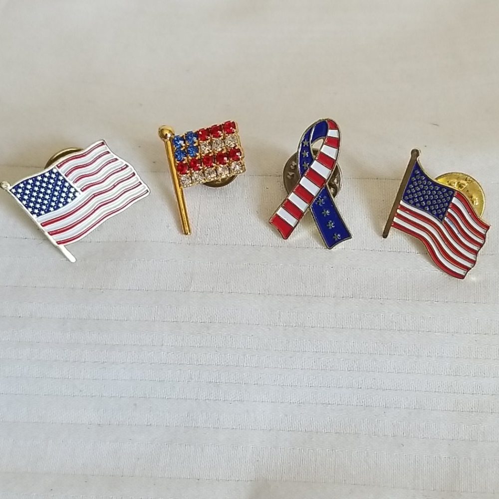 Lot of 4 USA America Independance Day Pin